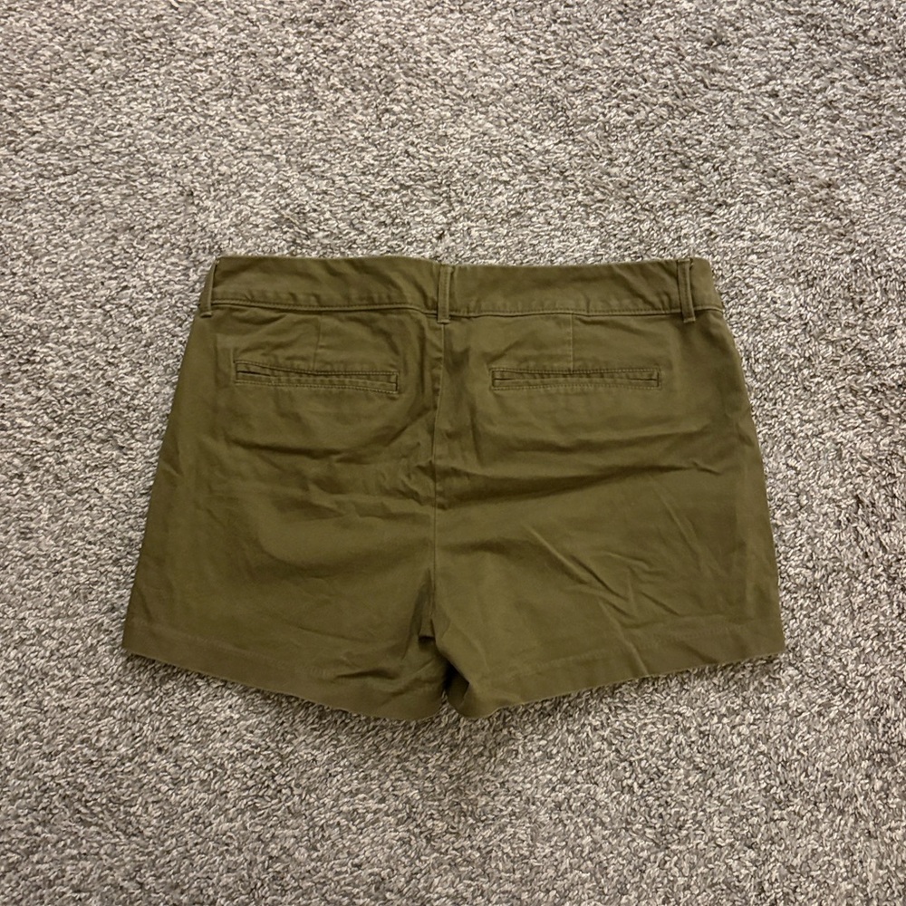 Old Navy Shorts - Picture 2 of 3